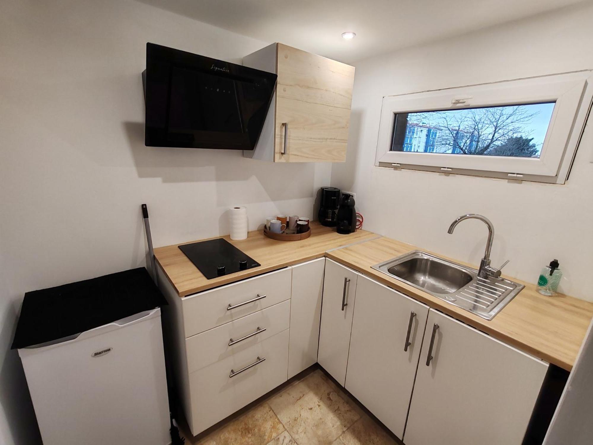Valence  Appartement T3 Neuf Proche Centre Ville, Clim Et Parking Et Centrale Edf מראה חיצוני תמונה
